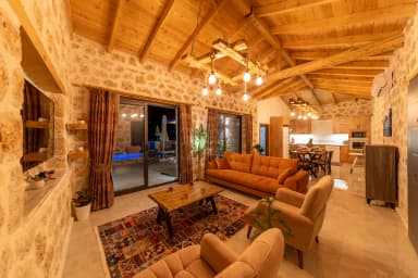 Villa Esyada Korunaklı Havuz 45