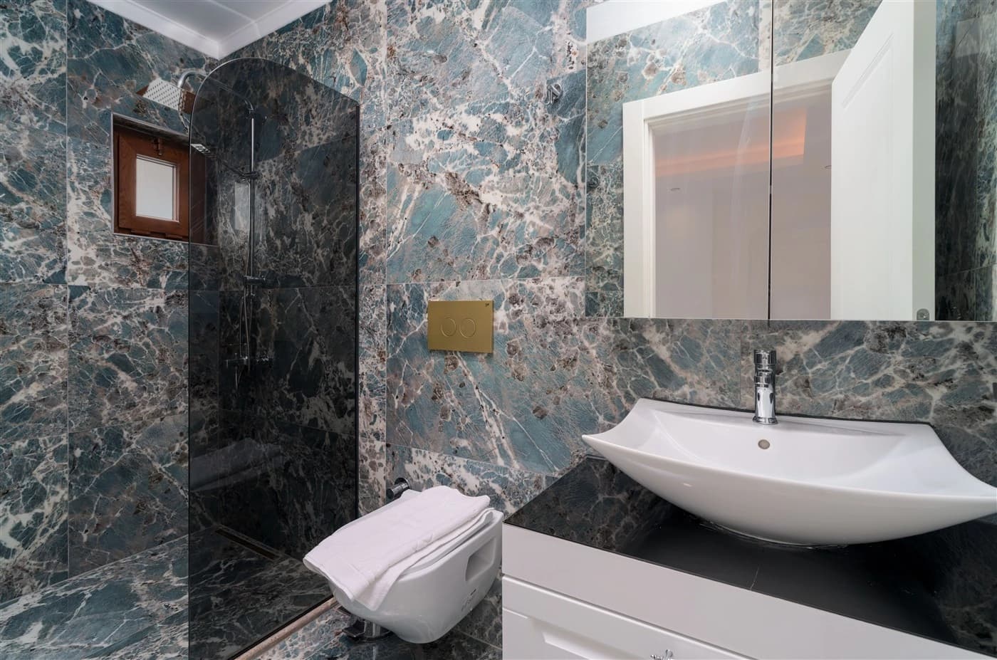 Villa Elit Akbel Korunaklı Havuz 85