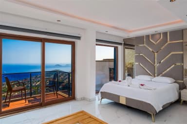 Villa Elit Akbel Korunaklı Havuz 15