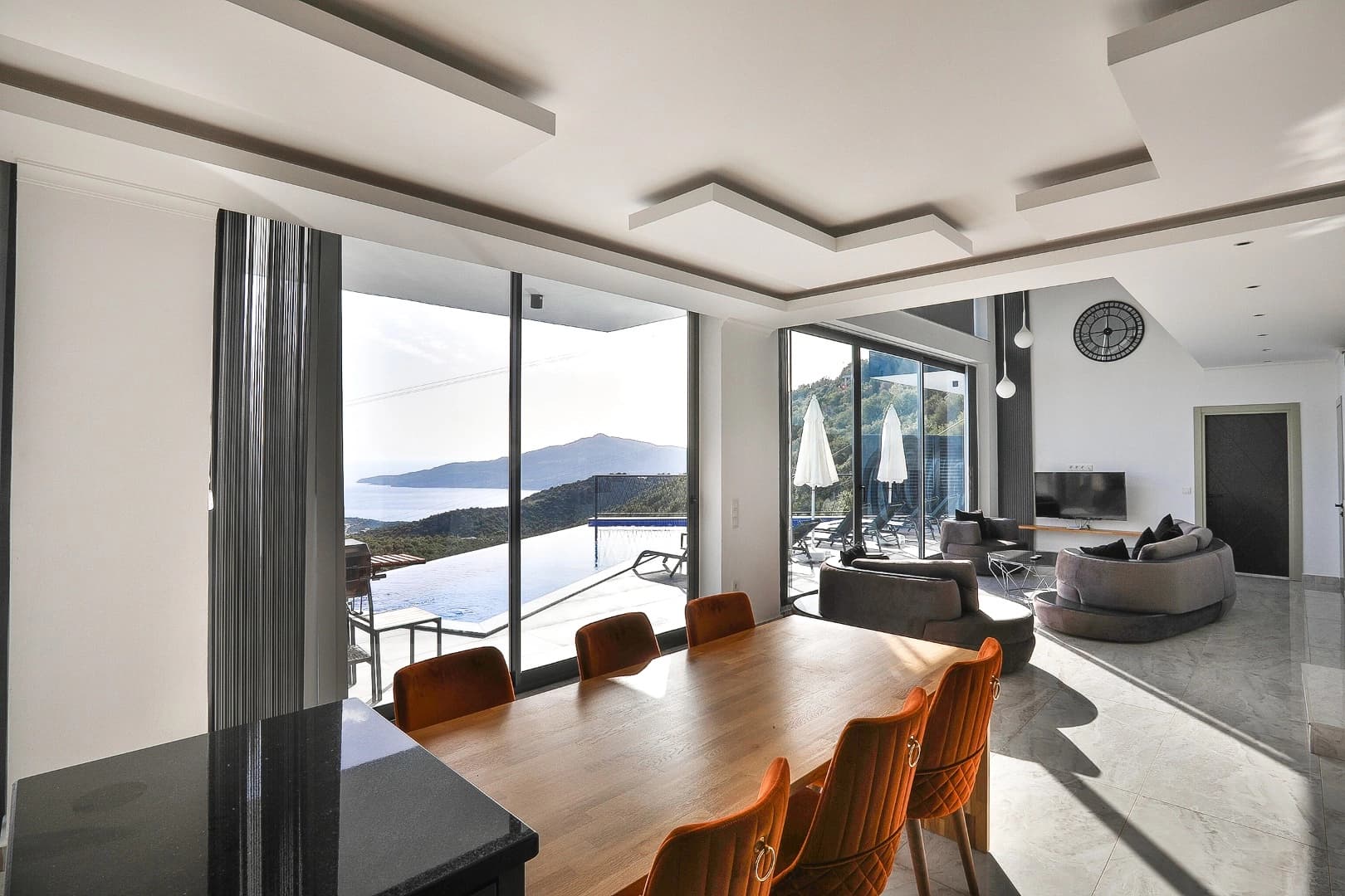 Villa Tria Isıtmalı Havuz 35