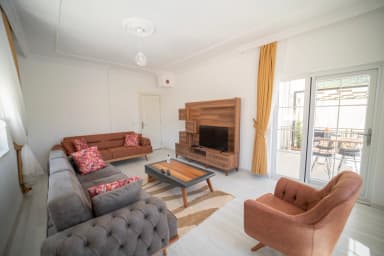 Villa Şakayık Korunaklı Havuz 86