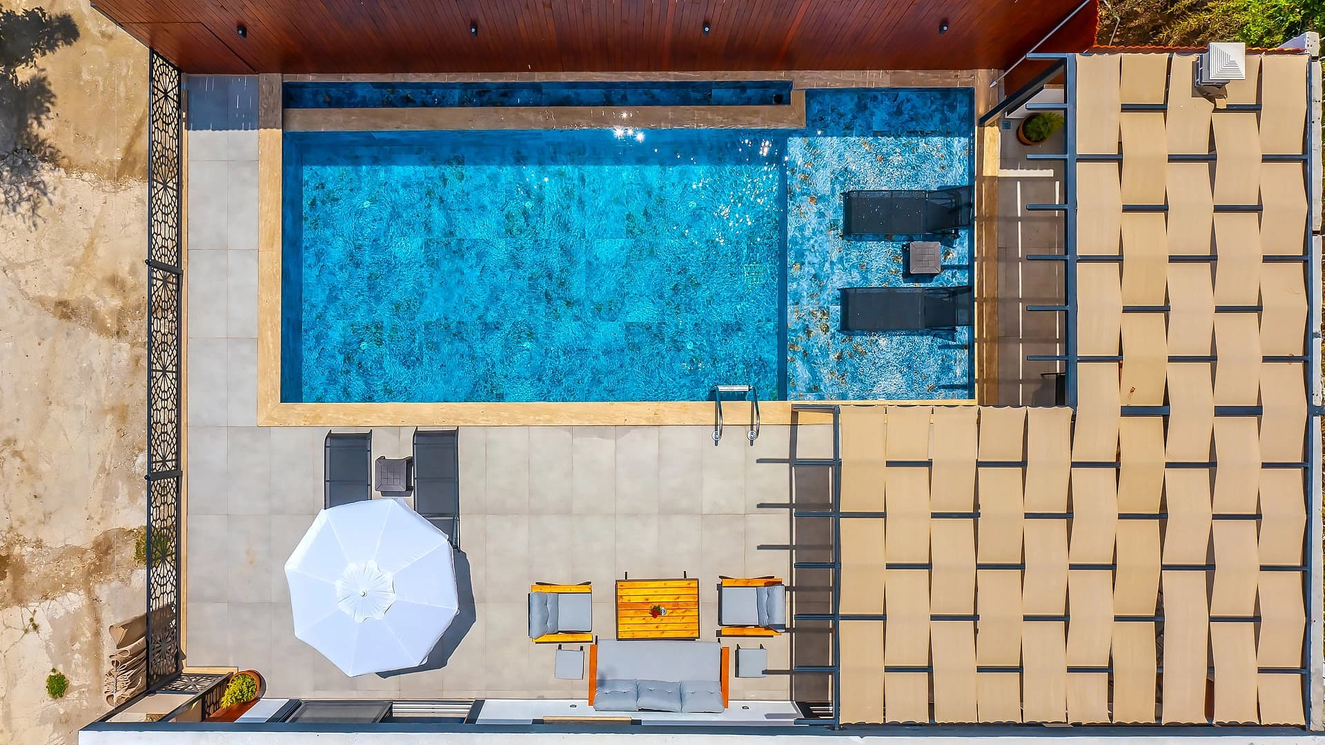 Villa Özüm Korunaklı Havuz 49