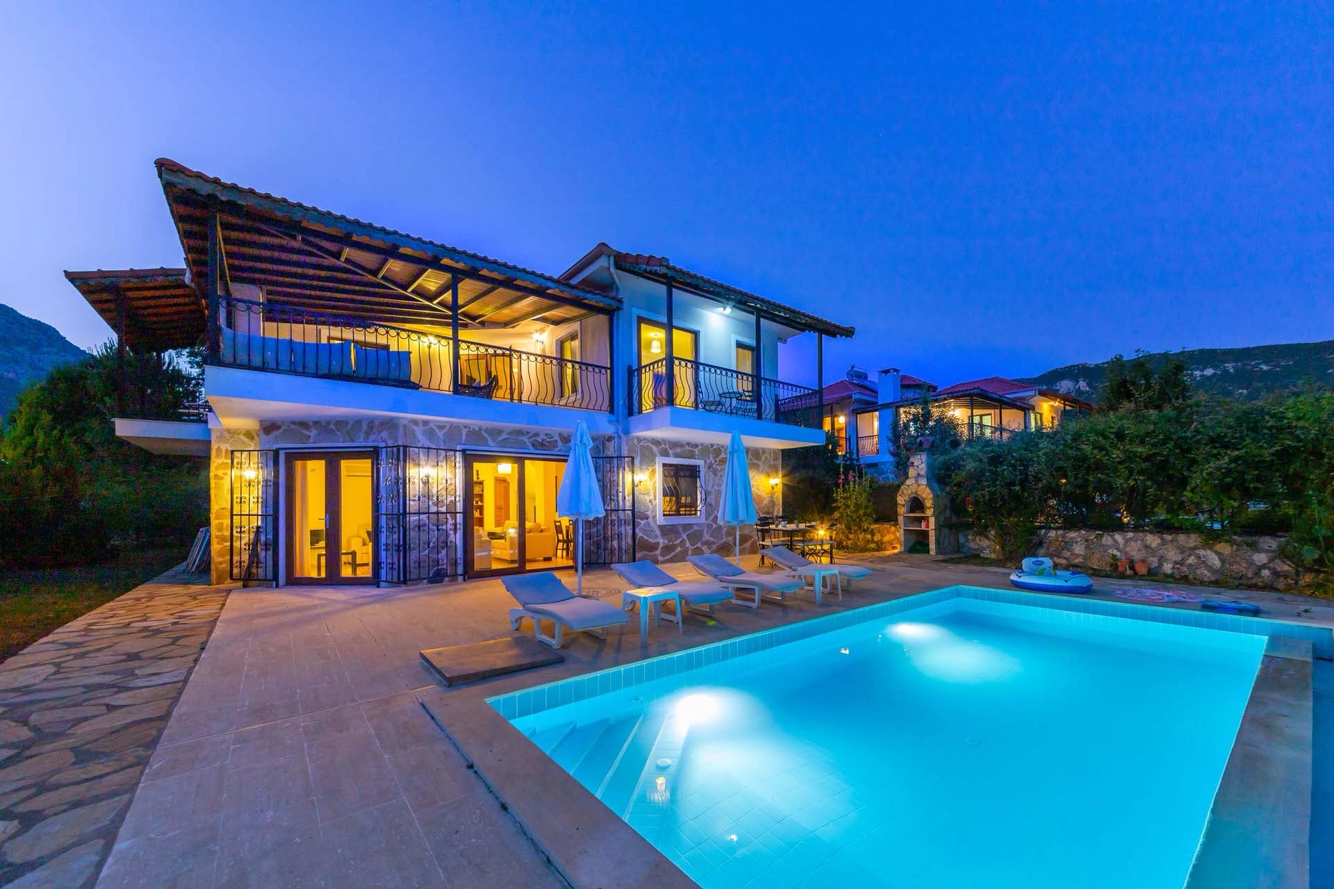 Villa Mavi Ada Korunaklı Havuz 39