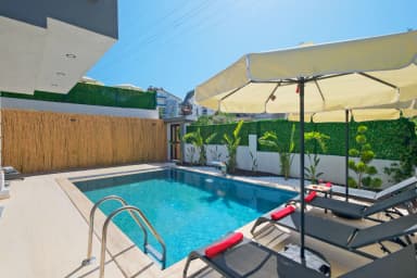 Villa Akr Sadem Korunaklı Havuz 46