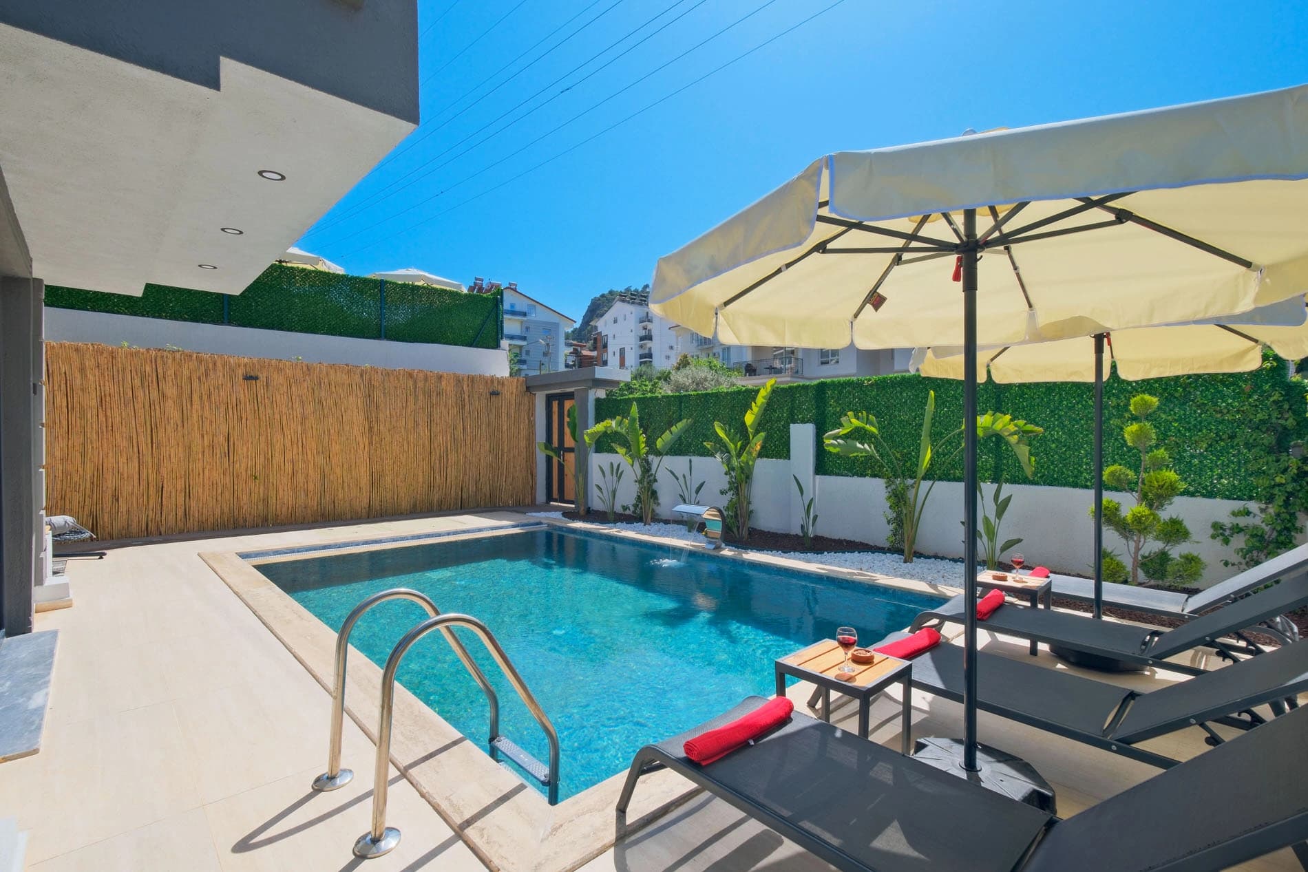 Villa Akr Sadem Korunaklı Havuz 12