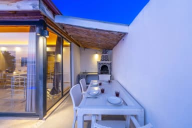 Villa Kutay Korunaklı Havuz 42