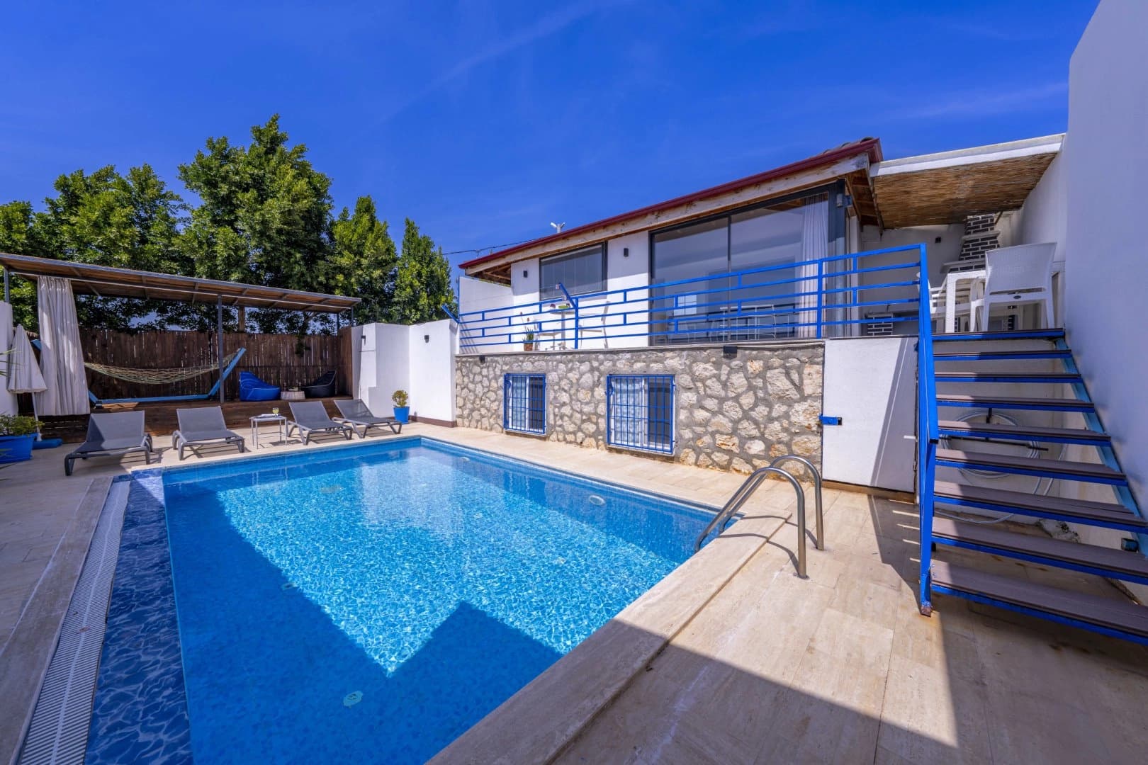 Villa Kutay Korunaklı Havuz 28