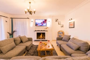 Villa Tulip Çocuk Havuzu 16