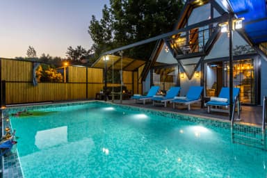 Villa Hazal Bungalov Korunaklı Havuz 93