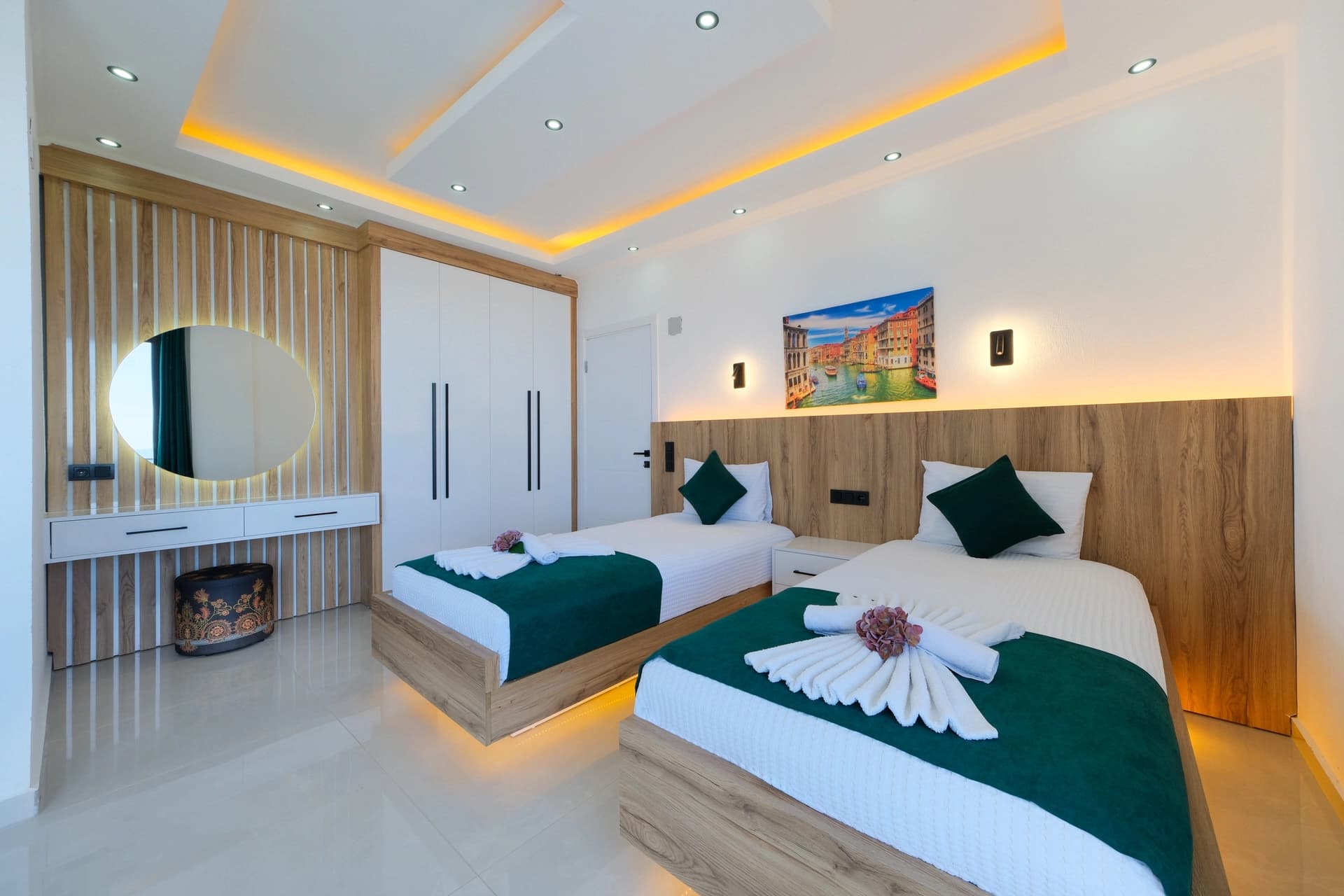 Villa Toprak Çavdır Isıtmalı Havuz 80