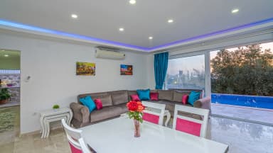 Villa Samyeli Üzümlü Çocuk Havuzu 45