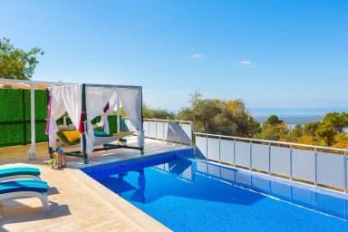 Villa Alya İslamlar Korunaklı Havuz 64