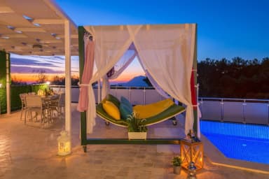 Villa Alya İslamlar Korunaklı Havuz 78