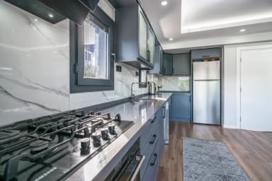 Villa Kırmızı Korunaklı Havuz 86