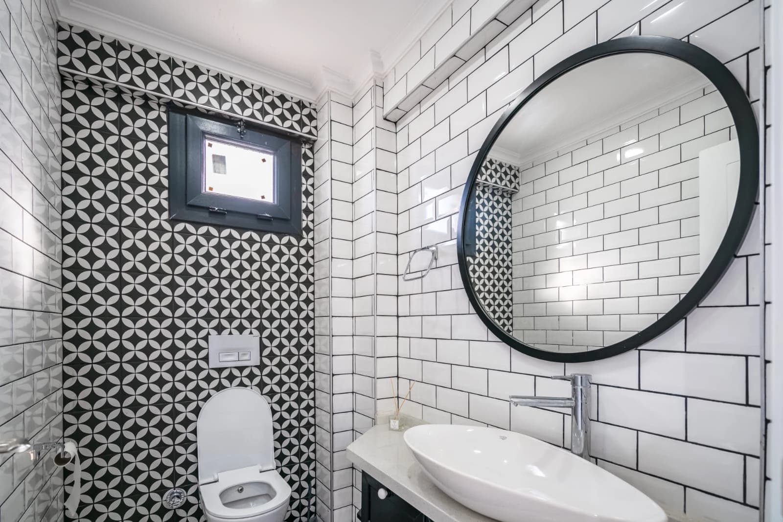 Villa Kırmızı Korunaklı Havuz 24