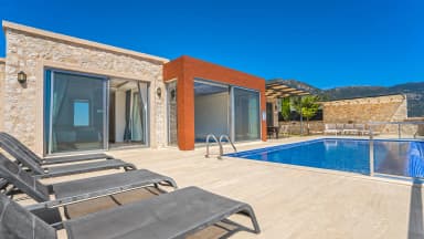 Villa Avon Korunaklı Havuz 83
