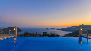 Villa Avon Korunaklı Havuz 23