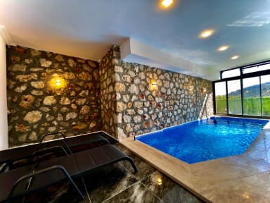 Suit Asil Korunaklı Havuz 40