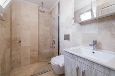 Villa Asil Akbel Korunaklı Havuz 35