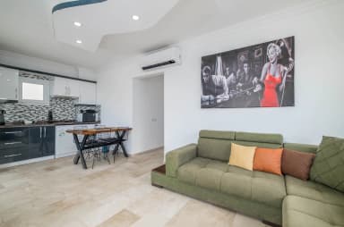 Villa Asil Akbel Korunaklı Havuz 83