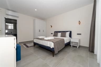 Villa Belcehan Zeytin Korunaklı Havuz 32