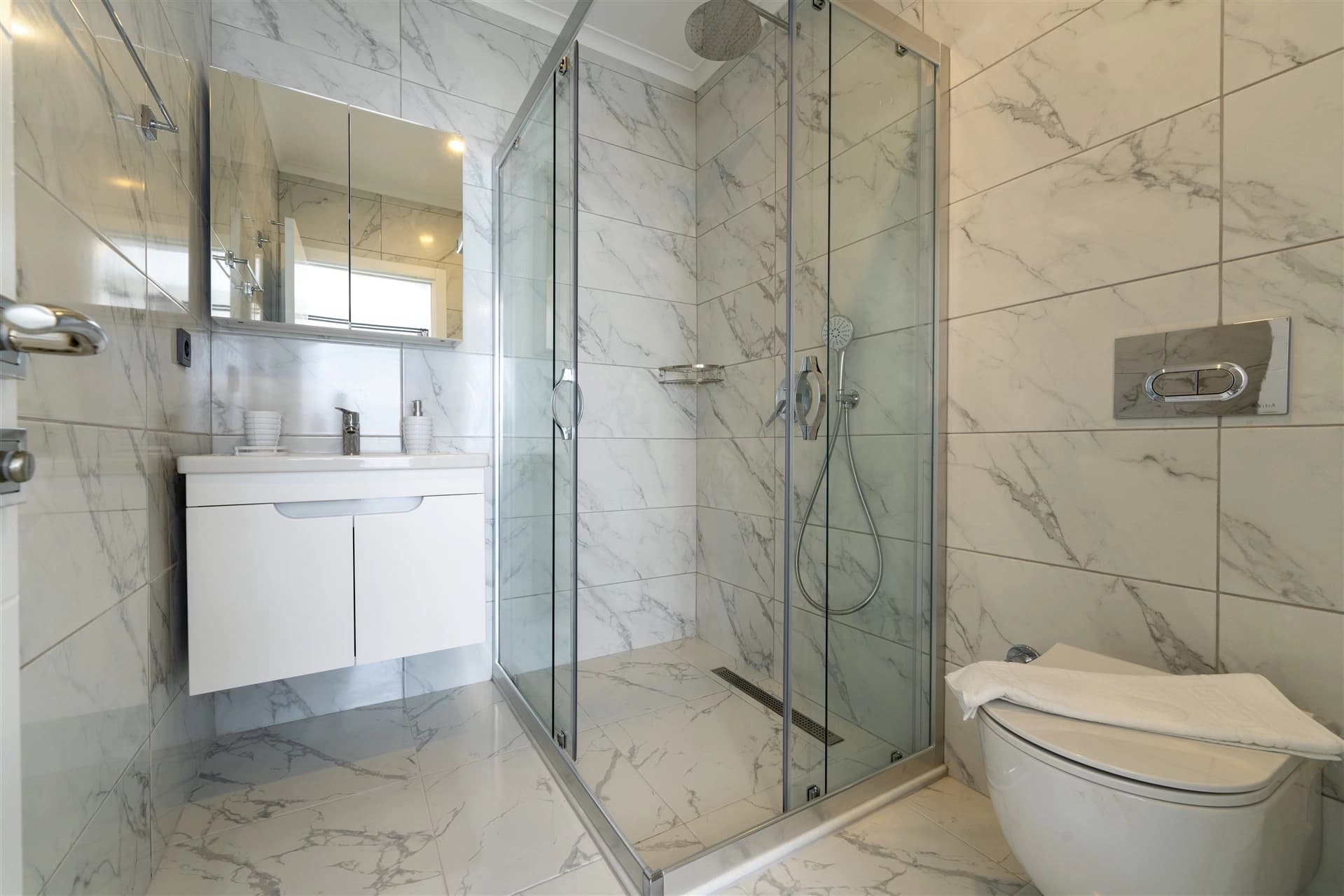 Villa Belcehan Zeytin Korunaklı Havuz 12