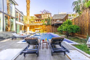 Villa Zülfiye Korunaklı Havuz 10