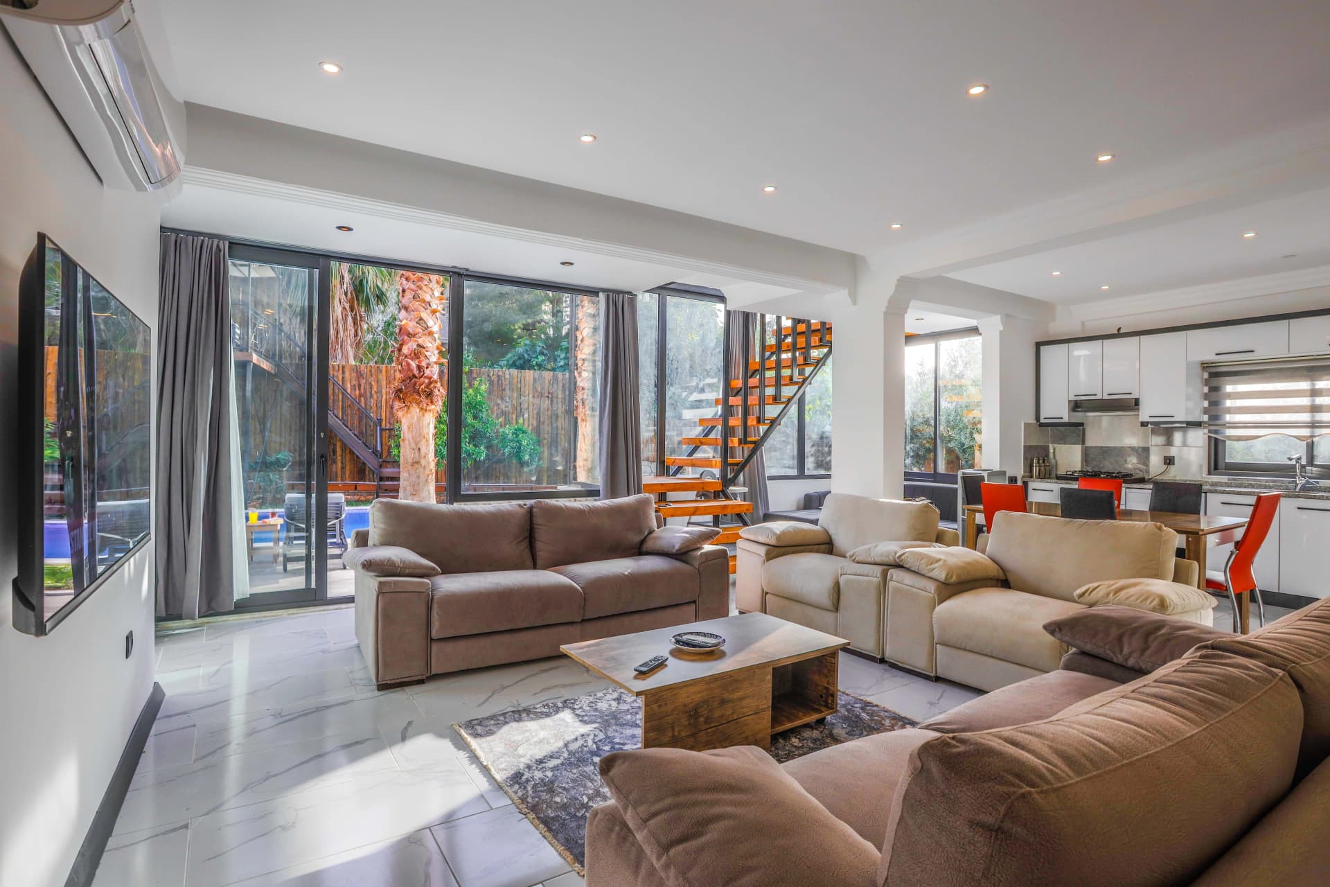 Villa Zülfiye Korunaklı Havuz 66