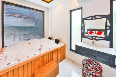 Villa Eylül Exclusive Korunaklı Havuz 12