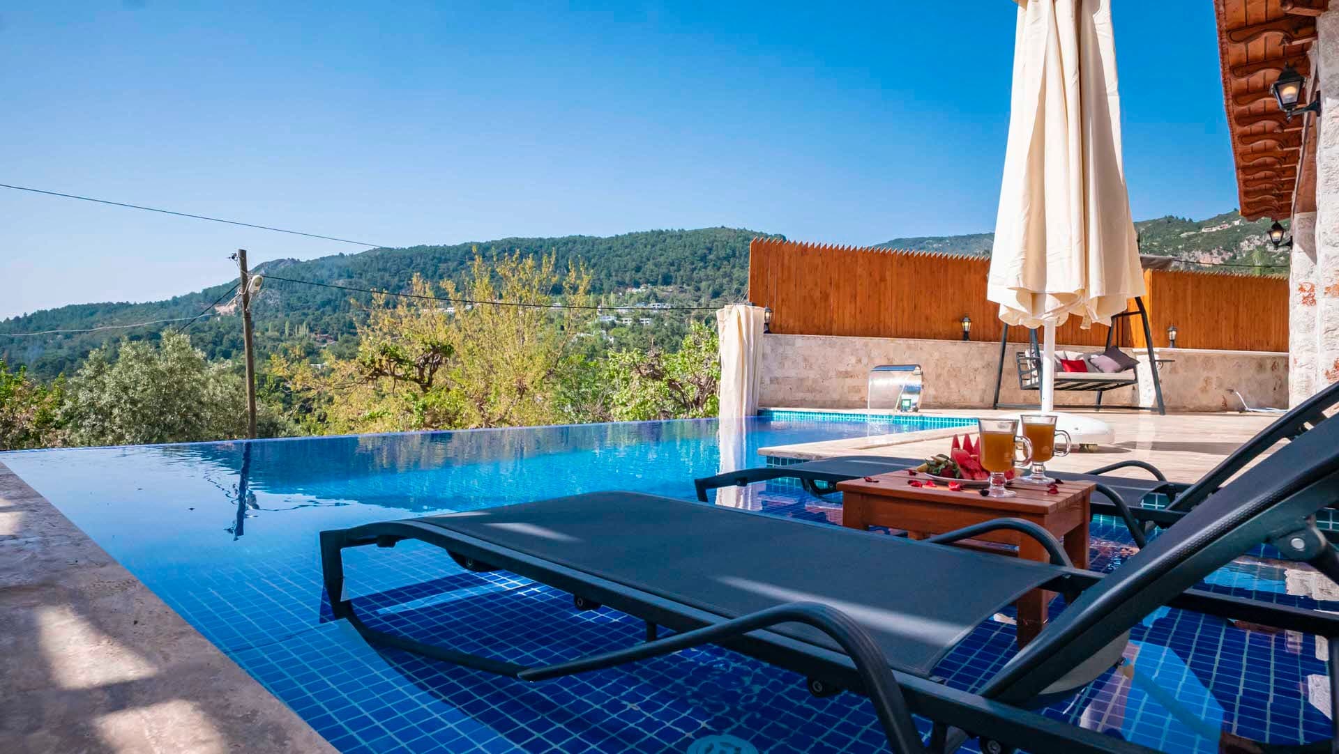 Villa Nasuh Korunaklı Havuz 56