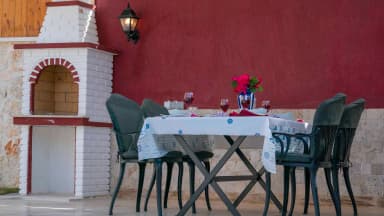 Villa Nasuh Korunaklı Havuz 84