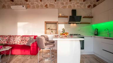 Villa Nasuh Korunaklı Havuz 16