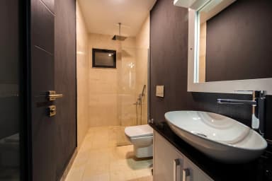 Villa Everest Korunaklı Havuz 96