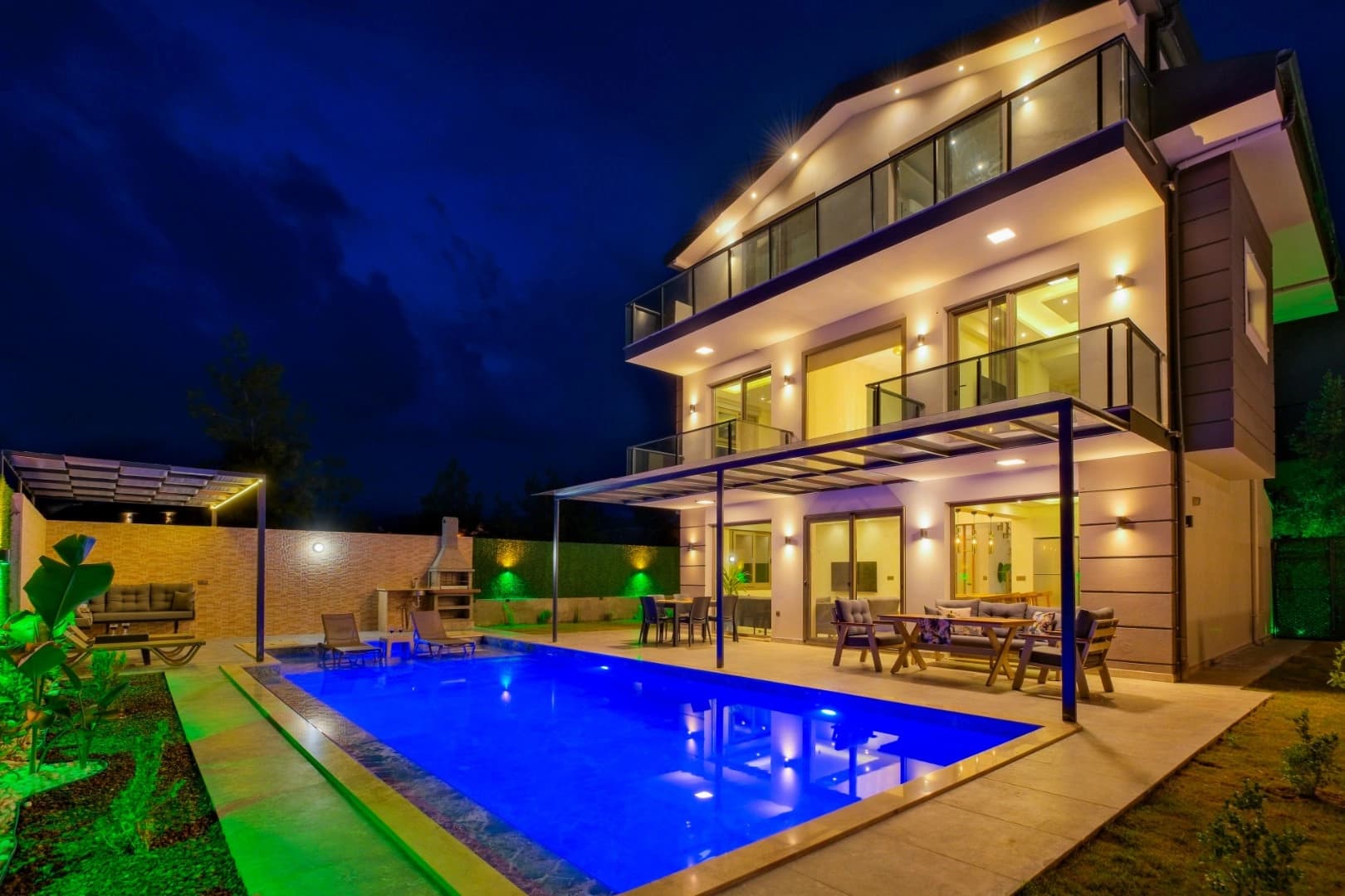 Villa Alişen 1 Korunaklı Havuz 73