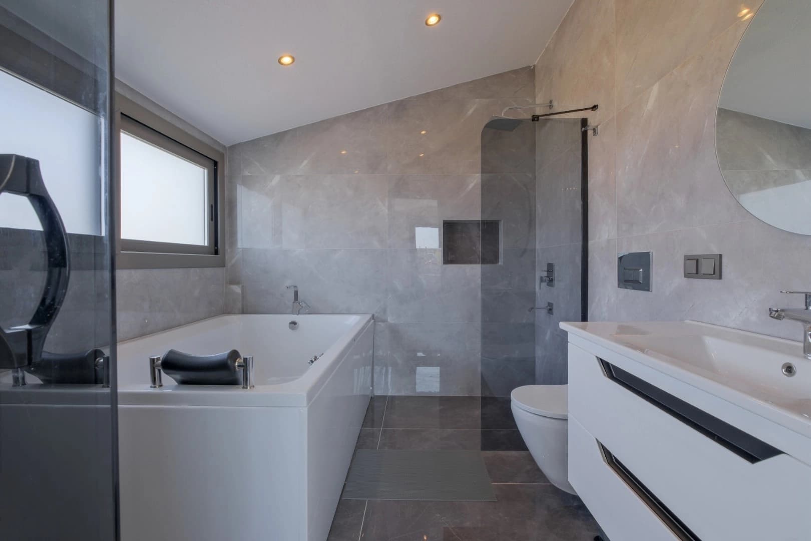 Villa Alişen 1 Korunaklı Havuz 53