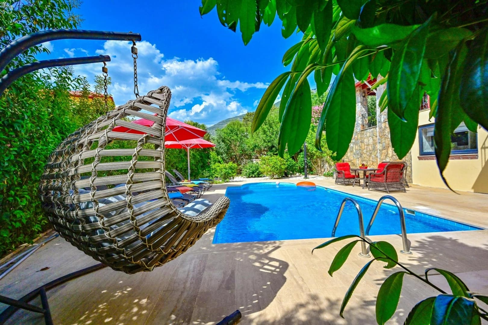 Villa Massimo Korunaklı Havuz 72