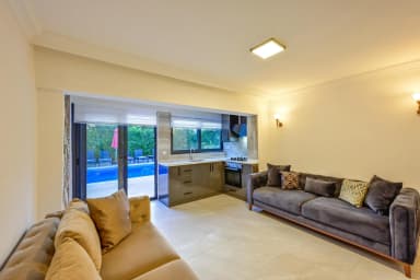 Villa Massimo Korunaklı Havuz 38