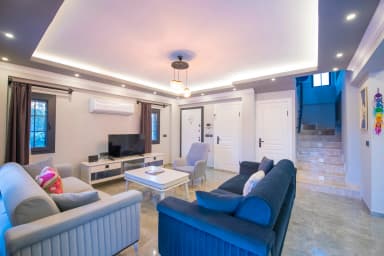 Villa Lore A Korunaklı Havuz 17