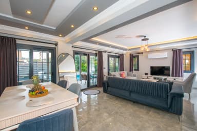 Villa Lore A Korunaklı Havuz 79