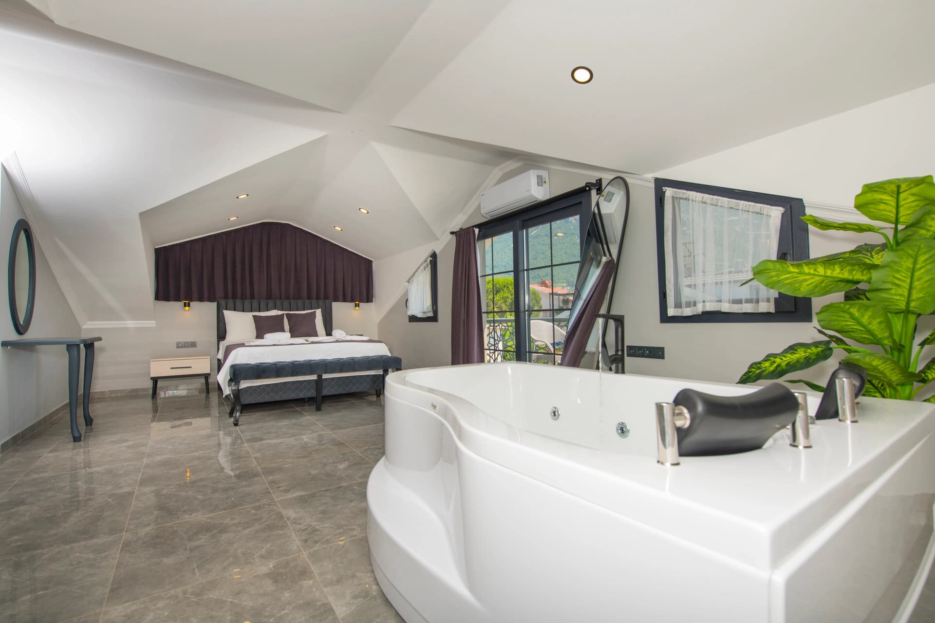 Villa Lore A Korunaklı Havuz 53