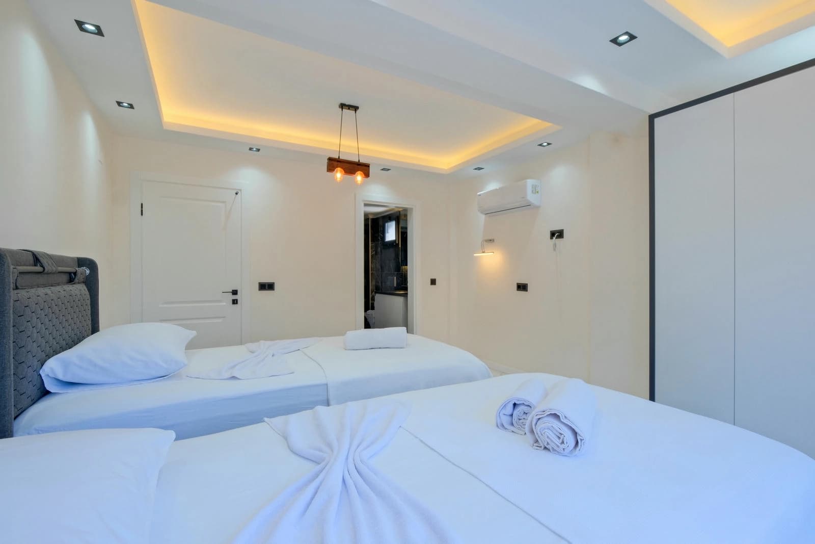 Villa White Day 2 Fethiye 71