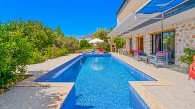 Villa Emma Korunaklı Havuz 97