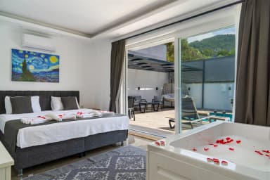 Villa Caliza Korunaklı Havuz 37