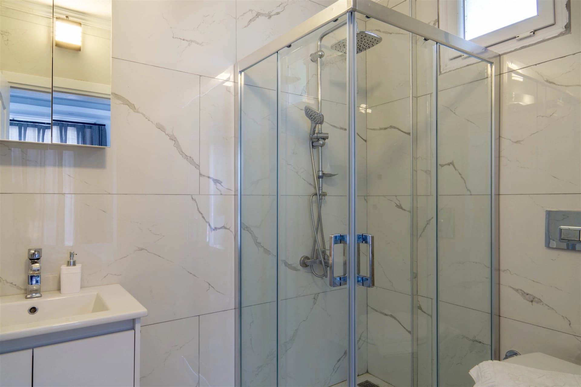 Villa Caliza Korunaklı Havuz 79