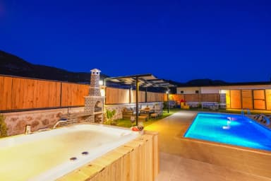 Villa Aslan Bungalov Korunaklı Havuz 93