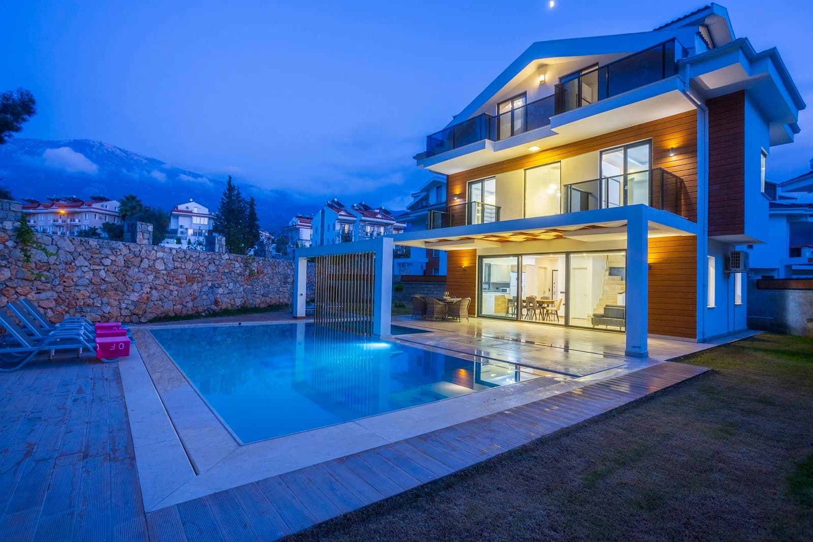 Villa Hisar Prestige D Çocuk Havuzu 95