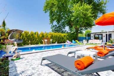 Villa Arim Korunaklı Havuz 69