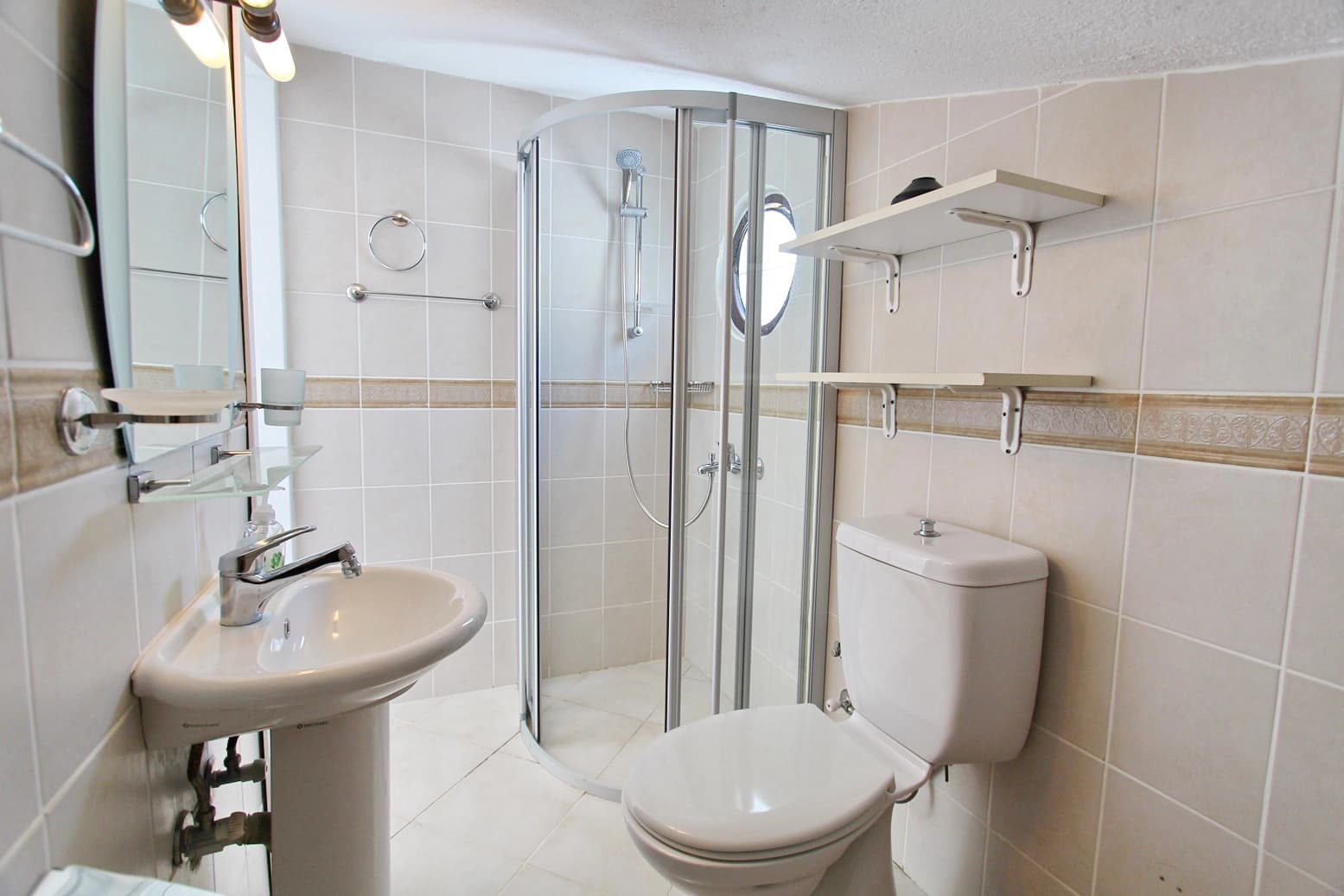 Villa Anatolia Kışla Özel Havuzlu 39