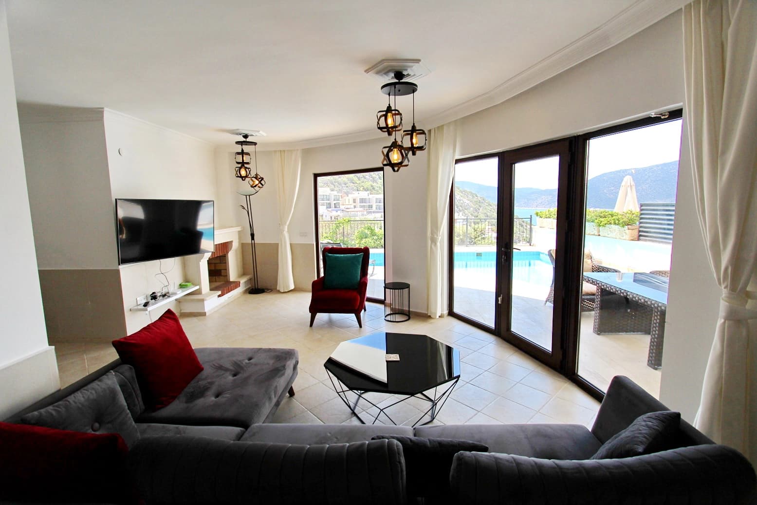 Villa Anatolia Kışla Özel Havuzlu 17