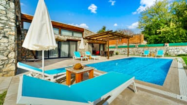 Villa Eterna Korunaklı Havuz 85